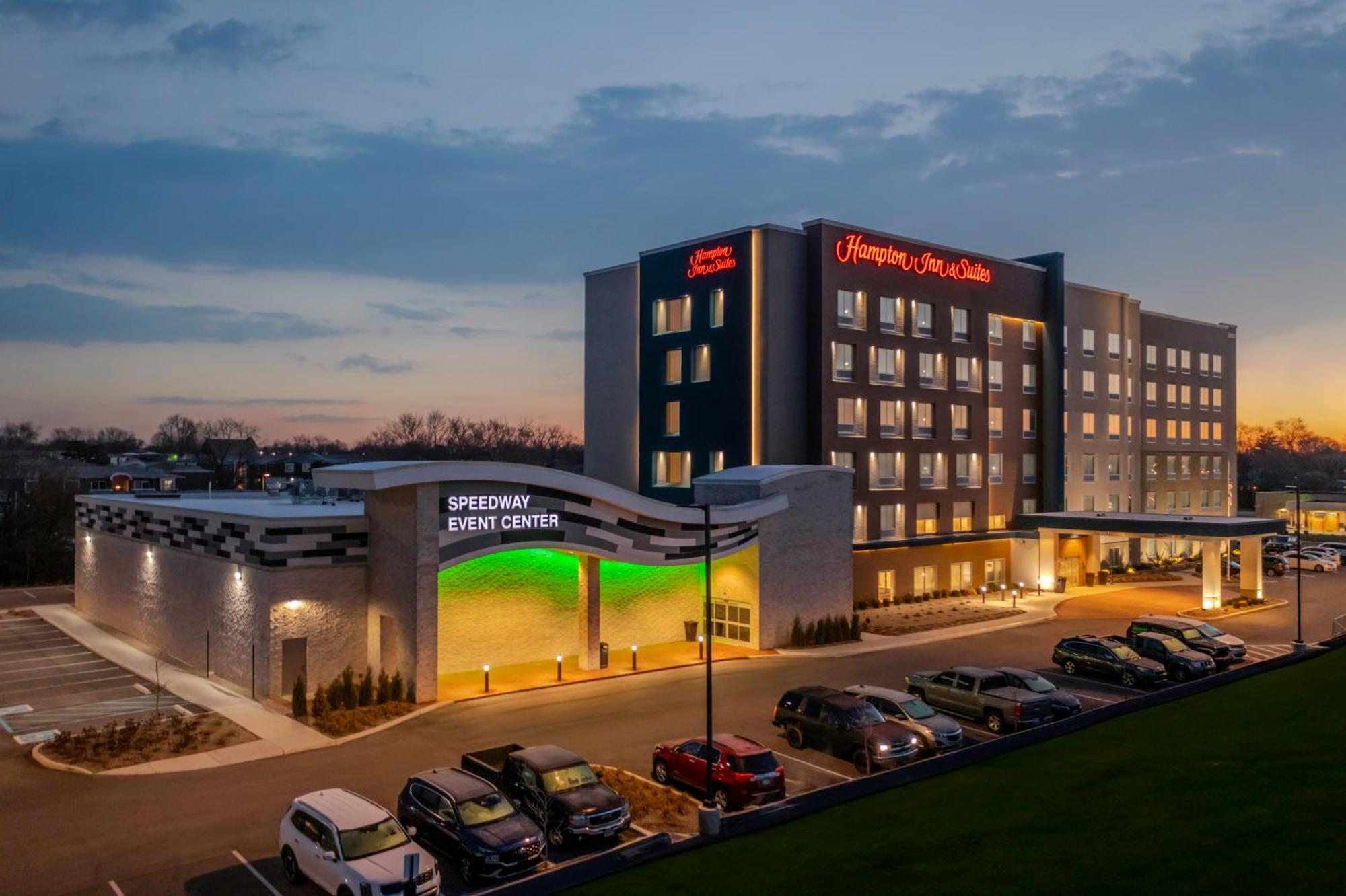 Hampton Inn & Suites Indianapolis West Speedway Екстериор снимка